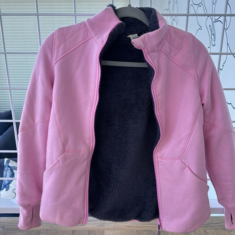 Ivivva Girls size 12 reversible jacket in pink/Purple